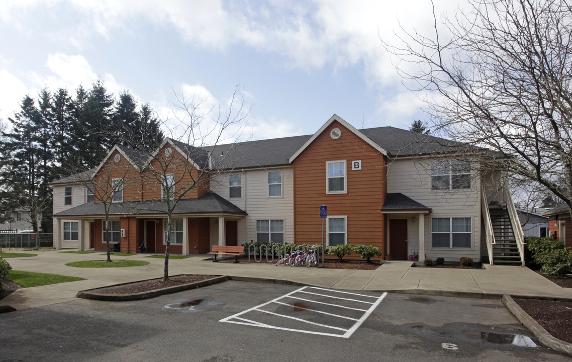 Jose Arciga Apartments in Forest Grove, OR - Building Photo