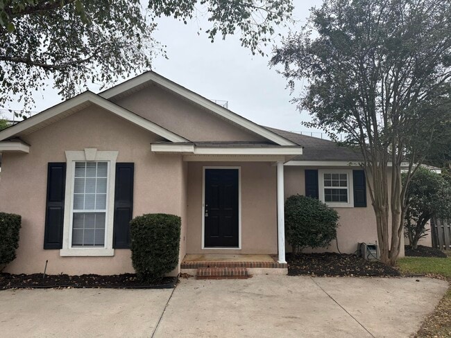 property at 1206 Kendal Ct