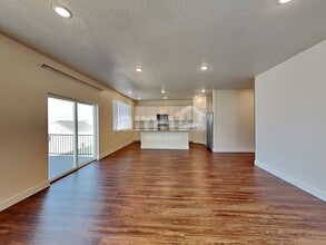 1273 N Rickshaw Ln in Spanish Fork, UT - Foto de edificio - Building Photo