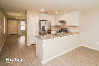 2416 Lake Hls in New Braunfels, TX - Building Photo - Building Photo