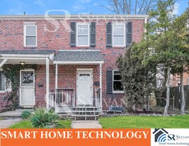 8504 Willow Oak Rd in Parkville, MD - Building Photo