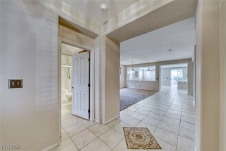 857 Sumner Ranch Rd in Henderson, NV - Building Photo - Building Photo