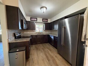 3230 W St Conrad St in Tampa, FL - Building Photo - Building Photo