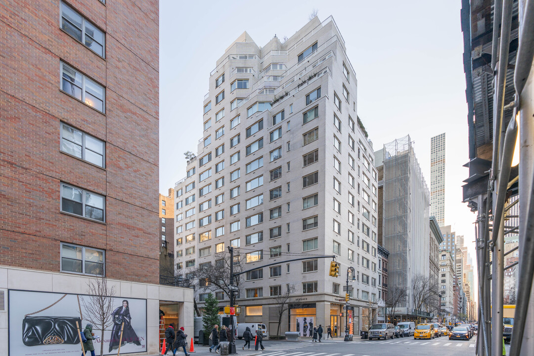 The Colony House in New York, NY - Building Photo