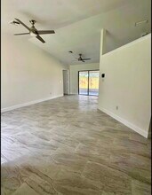 1275 McDermott Ln in Royal Palm Beach, FL - Building Photo - Building Photo