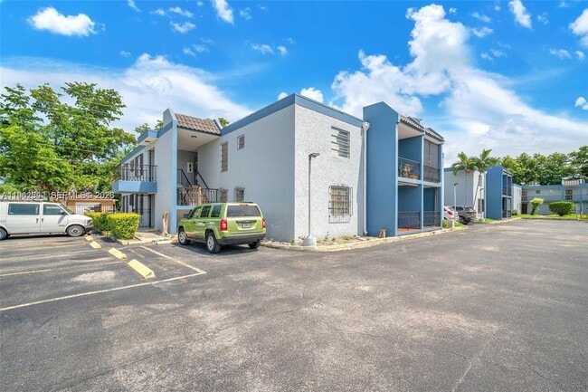 property at 160 SW 30th Ave