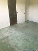 186 Lake Shore Rd in Boston, MA - Building Photo - Building Photo
