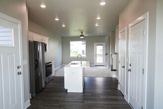 2915 Osprey St in Norwalk, IA - Building Photo - Building Photo