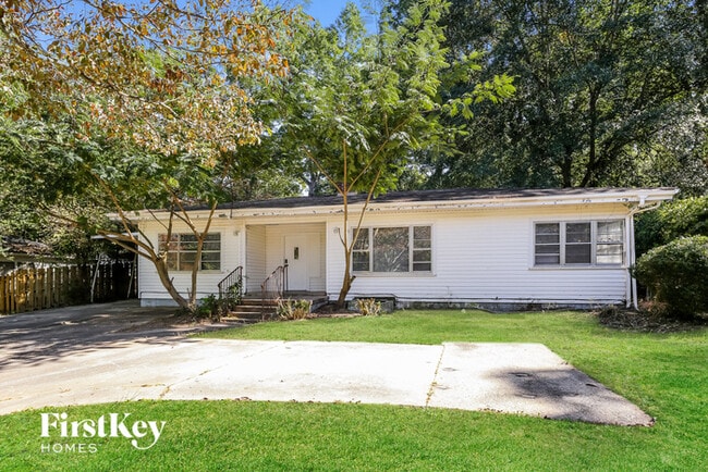 property at 131 Mountain View Dr NW