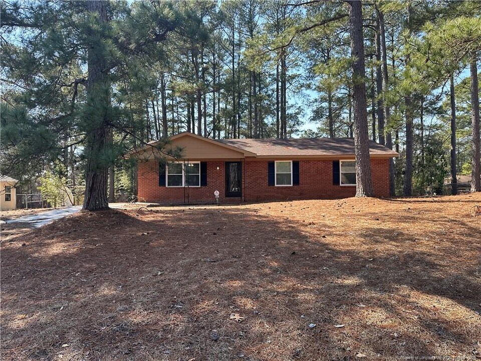 3509 Torbay Dr in Fayetteville, NC - Building Photo