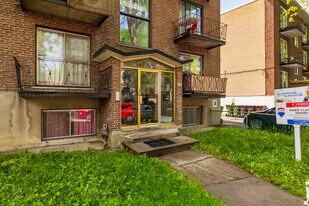 6400 Villeneuve Rue in Montréal, QC - Building Photo
