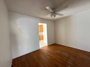 817-823 N Monroe St in Stockton, CA - Building Photo - Building Photo