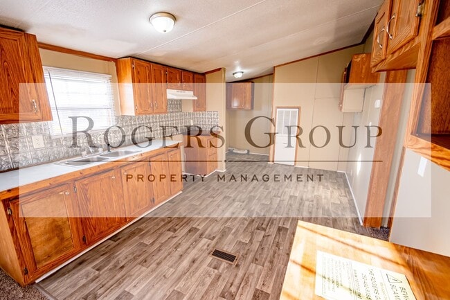 25 Brunswick Ln in Henderson, NC - Building Photo - Building Photo