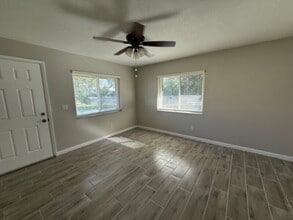 909 Orange Ave in Longwood, FL - Building Photo - Building Photo