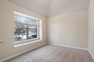 437 Oyster Creek in Buda, TX - Building Photo - Building Photo