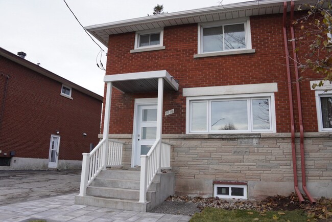 property at 1030 Maitland Av