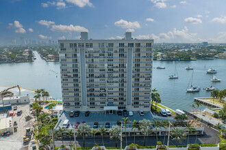 Portofino Condominiums in Fort Lauderdale, FL - Building Photo - Building Photo