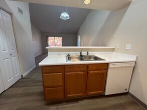 1225 W Prospect Rd in Fort Collins, CO - Building Photo - Building Photo