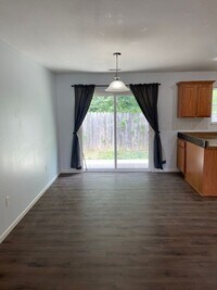 24310 Tanglewood Rd photo'