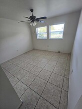 608 Azalea Ave in Fort Pierce, FL - Building Photo - Building Photo