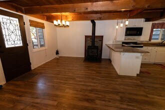 426 W Mojave Blvd in Big Bear, CA - Building Photo - Building Photo