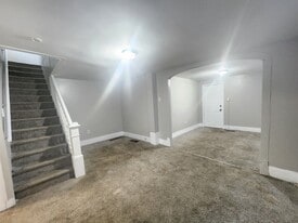 778 W Main St in Plymouth, PA - Building Photo