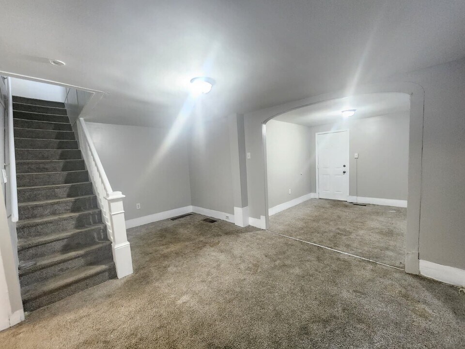 778 W Main St in Plymouth, PA - Building Photo