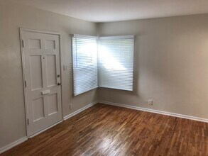 4354 Elenda St, Unit 1 in Culver City, CA - Building Photo - Building Photo