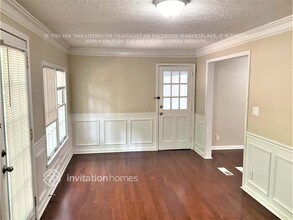 2366 Flint Rock Rd SW in Stone Mountain, GA - Building Photo - Building Photo