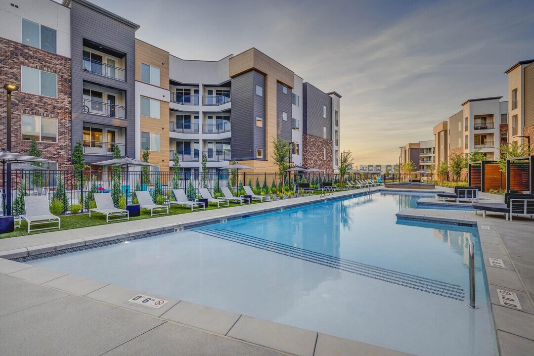 Reveal in Draper, UT - Building Photo