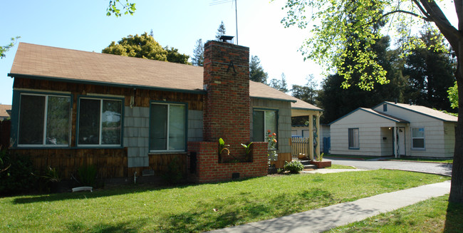 38154 Fremont Blvd in Fremont, CA - Building Photo - Building Photo