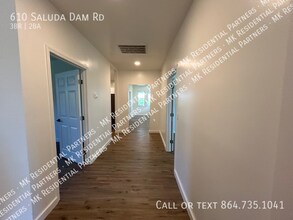 610 Saluda Dam Rd in Easley, SC - Building Photo - Building Photo