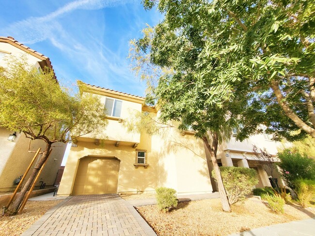 property at 8512 Pitney Ave