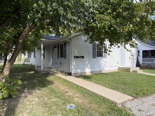 18 Oakwood Ave in North Vernon, IN - Building Photo - Building Photo