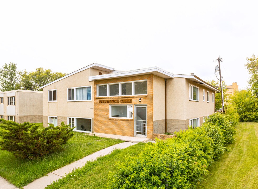Westmount Villa Apartments in Edmonton, AB - Building Photo