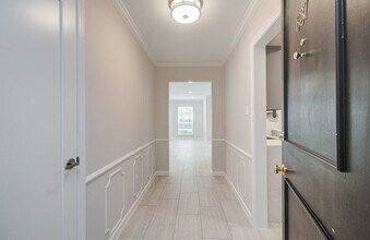 355 N Post Oak Ln, Unit 637 in Houston, TX - Foto de edificio - Building Photo