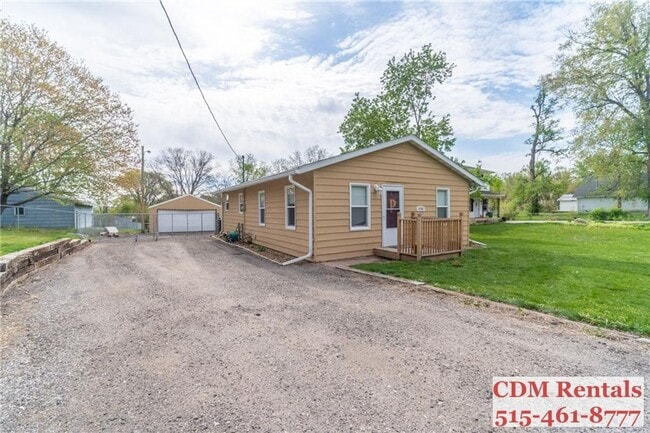 property at 4785 NE 30th St