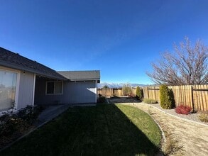 274 Mark St in Gardnerville, NV - Building Photo - Building Photo