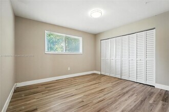 793 NW 91st St-Unit -1 in Miami, FL - Building Photo - Building Photo