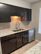 921 W Rochelle Rd in Irving, TX - Building Photo - Building Photo