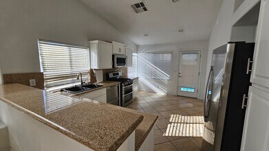 3589 Winter Scene Ct in Las Vegas, NV - Building Photo - Building Photo