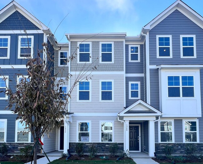 1988 Rosedale Rdg Ave in Wake Forest, NC - Building Photo - Building Photo