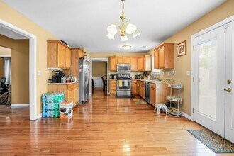 4317 Saron Dr in Lexington, KY - Building Photo - Building Photo