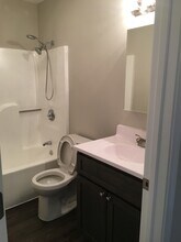 3312 River Oaks Blvd in Paducah, KY - Foto de edificio - Building Photo