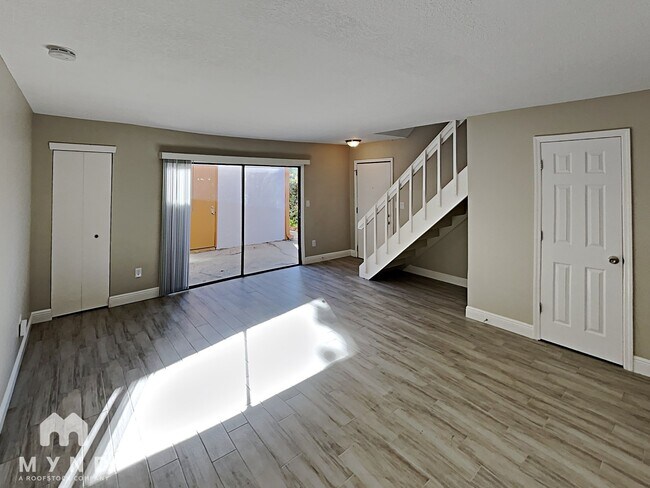 16123 Dawnview Dr in Tampa, FL - Building Photo - Building Photo