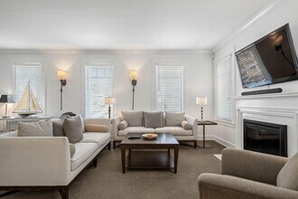 71 Standish Ave NW in Atlanta, GA - Building Photo - Building Photo
