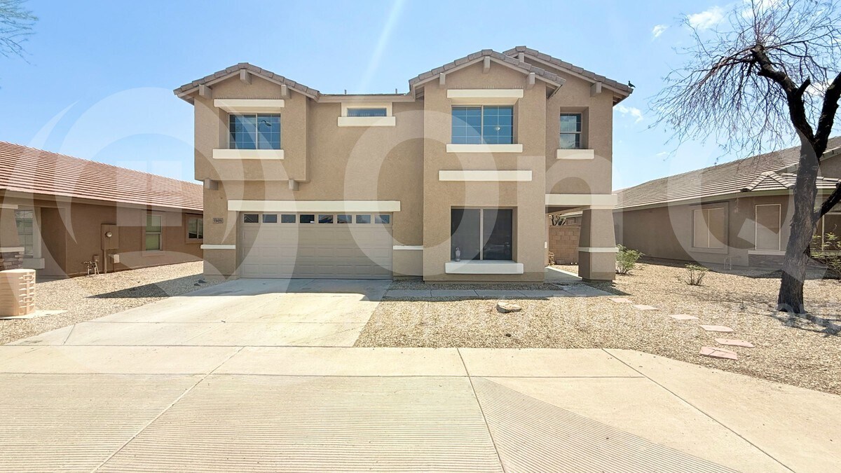7405 S 30th Ave in Phoenix, AZ - Building Photo