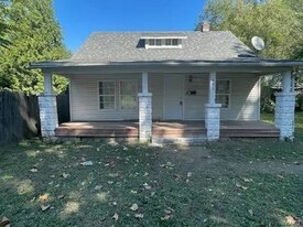 451 Mildred Ave in Sauget, IL - Building Photo