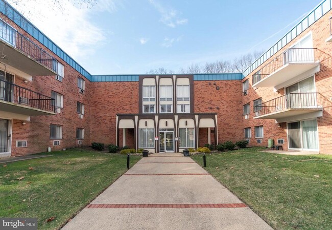 property at 120 N Bethlehem Pike