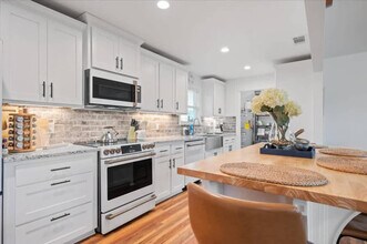 655 Charlies Rd in Richmond Hill, GA - Building Photo - Building Photo